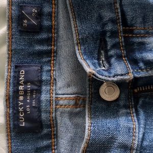 Men's Lucky Brand 410 Athletic Slim jeans, 36/32